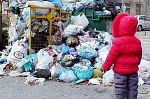 Роспотребнадзор изменит сроки вывоза мусора из дворов: вдвое реже, чем сейчас